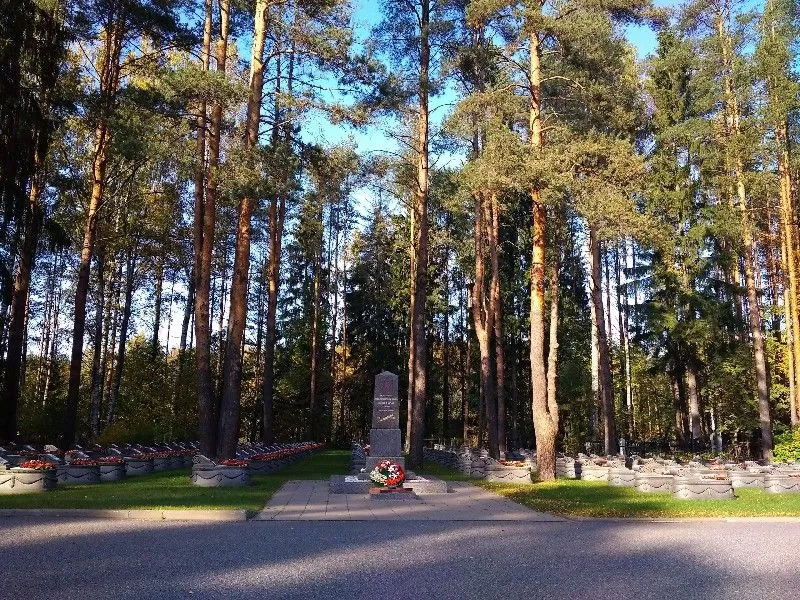 Похороны на Песочинском кладбище