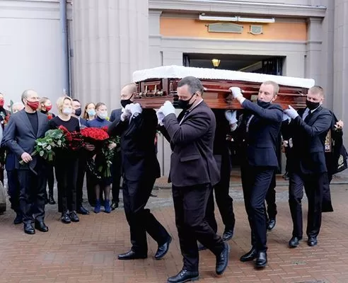 Бригада похоронного сервиса