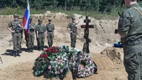 14.07.2026 года. Воинские похороны на кладбище Красная Горка