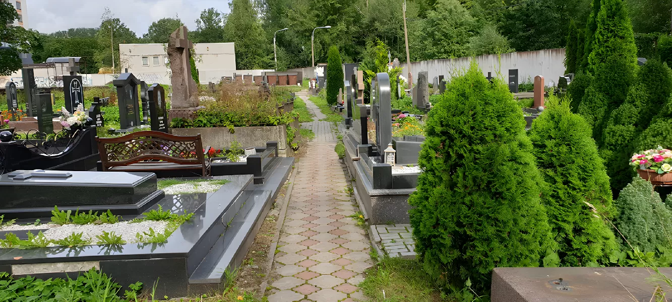 Похороны на Армяно-Григорианском кладбище