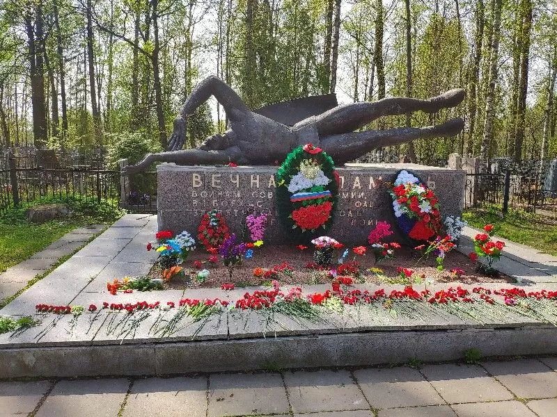 Похороны на Усть-Ижорском кладбище