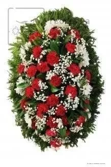 Венок из живых цветов на еловых ветках ВЖ-22