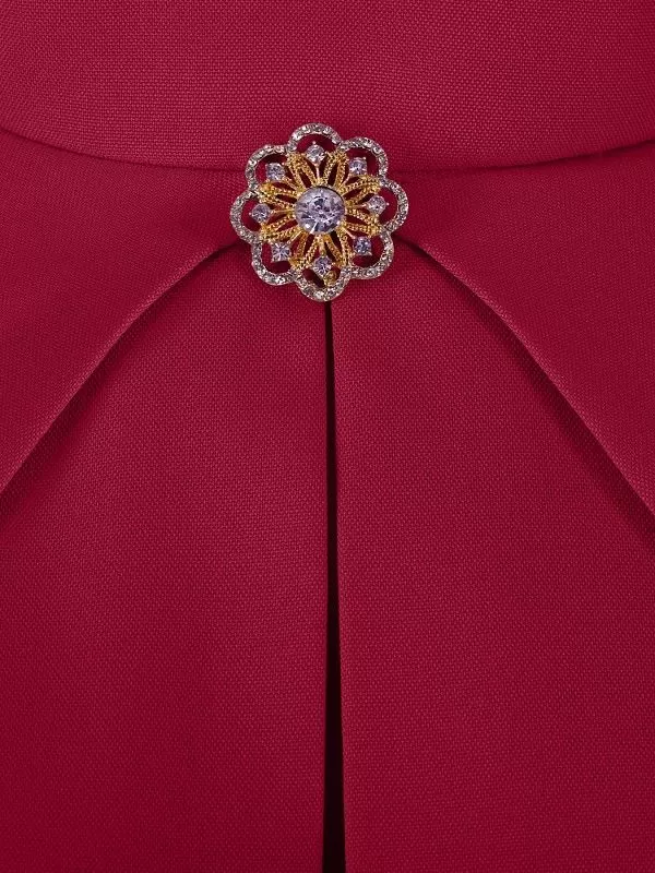 Платье женское с брошью