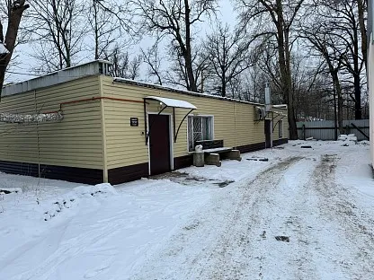 Морг по адресу: г. Ломоносов, ул. Еленинская, д.13