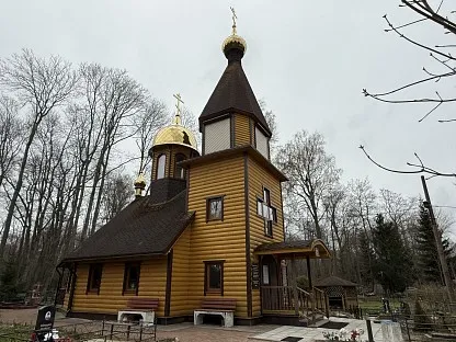 Городское Русское кладбище в Санкт-Петербурге