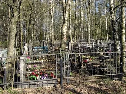 Кладбище Петро-Славянка в Санкт-Петербурге