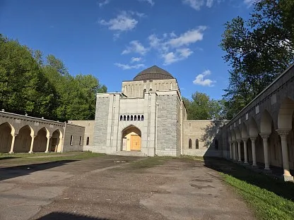 Еврейское кладбище в Санкт-Петербурге