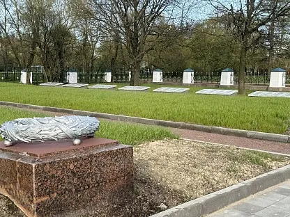 Воинское кладбище «Дачное» в Санкт-Петербурге