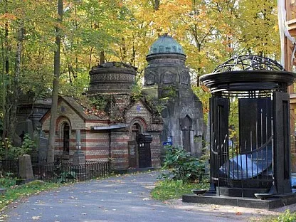 Еврейское кладбище в Санкт-Петербурге
