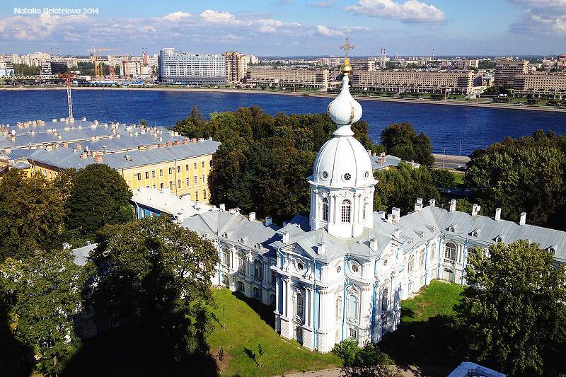 Воскресенский Смольный собор